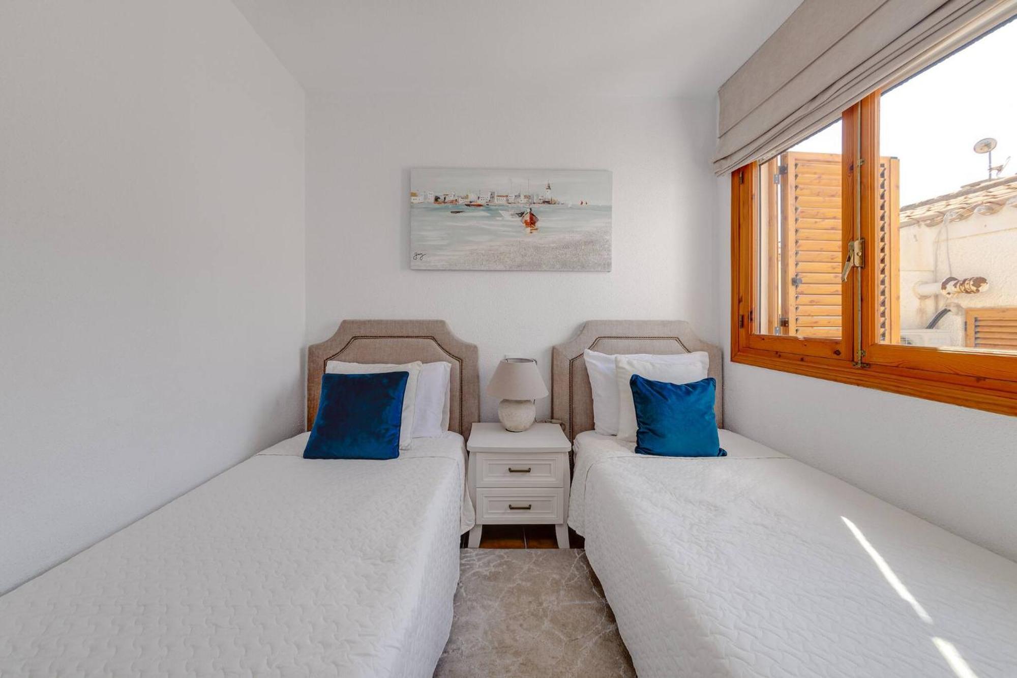 Cb Living - 2 Bedroom Beach Condo, Playa Flamenca Orihuela Exterior photo